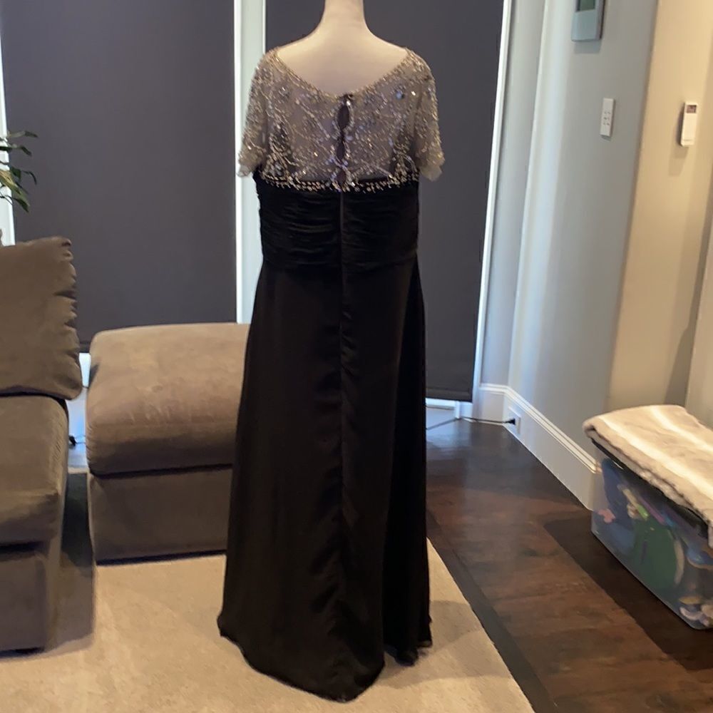 Women’s Black Long Chiffon Dress XL *READ DESCRIPTION** - Picture 5 of 10